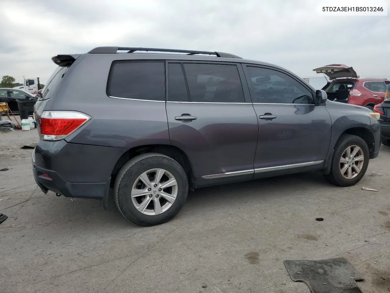 2011 Toyota Highlander Base VIN: 5TDZA3EH1BS013246 Lot: 70199624