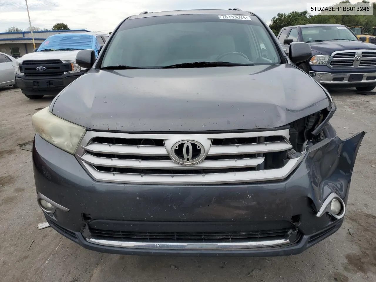 2011 Toyota Highlander Base VIN: 5TDZA3EH1BS013246 Lot: 70199624