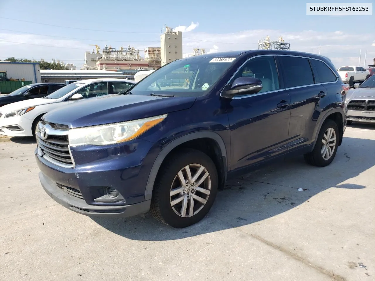 2015 Toyota Highlander Le VIN: 5TDBKRFH5FS163253 Lot: 72256104