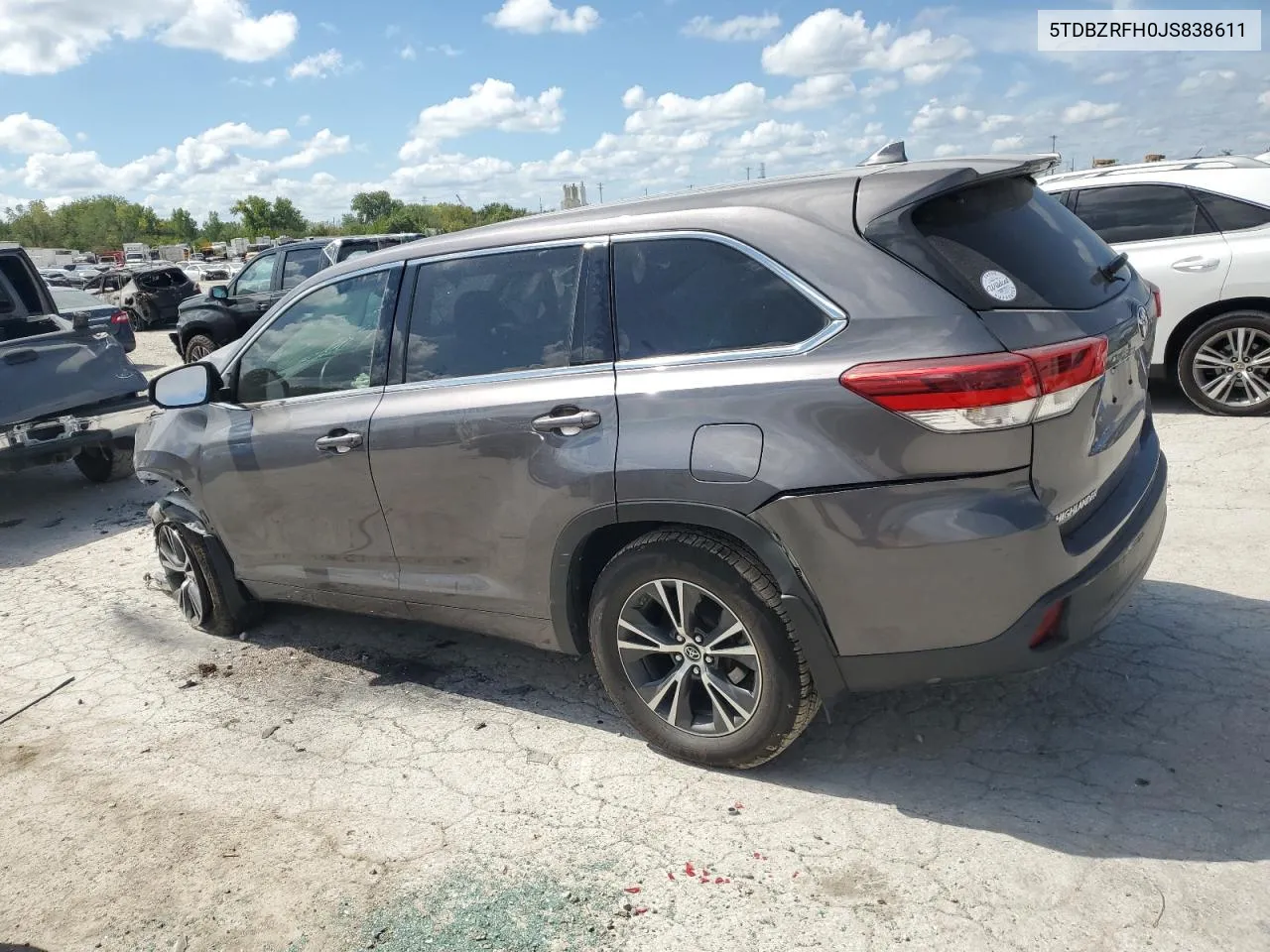 2018 Toyota Highlander Le VIN: 5TDBZRFH0JS838611 Lot: 71614914