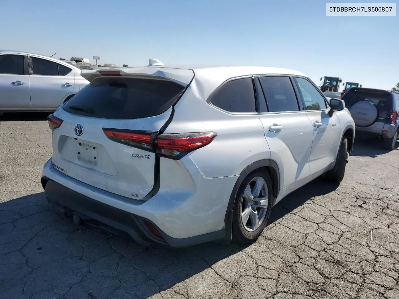 2020 Toyota Highlander Hybrid Le VIN: 5TDBBRCH7LS506807 Lot: 63494084