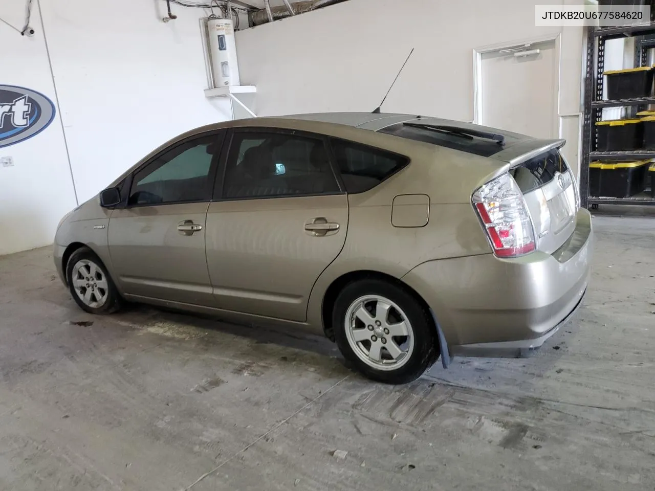 2007 Toyota Prius VIN: JTDKB20U677584620 Lot: 71623274