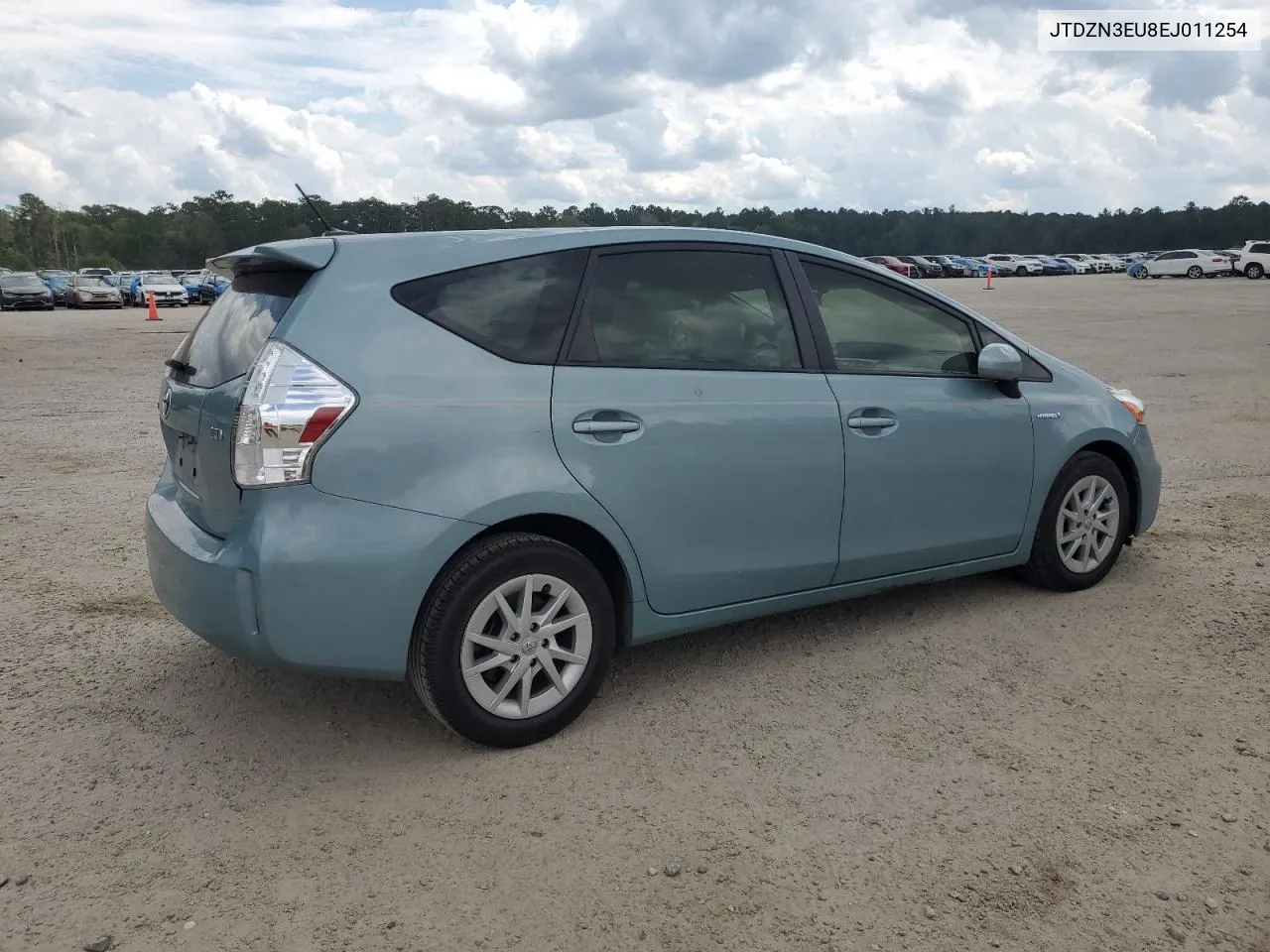 JTDZN3EU8EJ011254 2014 Toyota Prius V