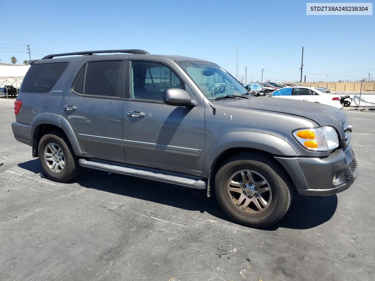 2004 Toyota Sequoia Limited VIN: 5TDZT38A24S238304 Lot: 68166644