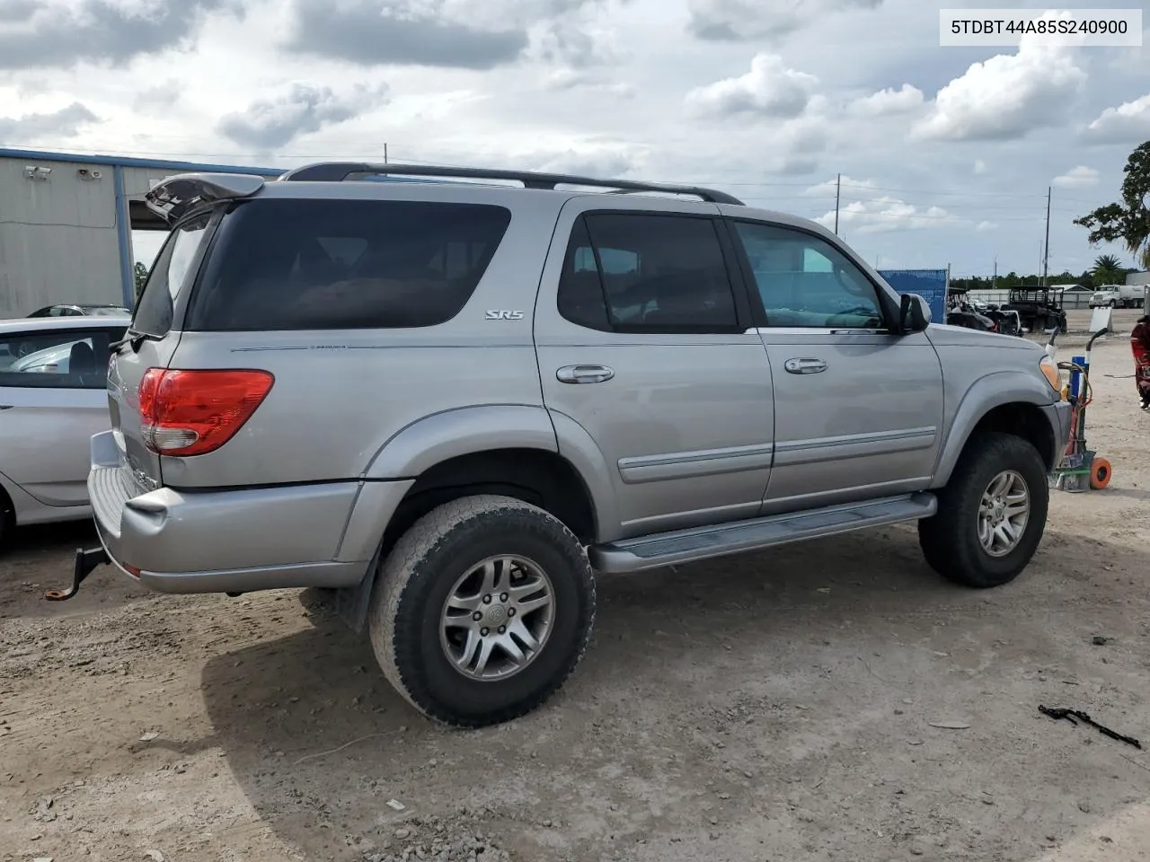 2005 Toyota Sequoia Sr5 VIN: 5TDBT44A85S240900 Lot: 70716494