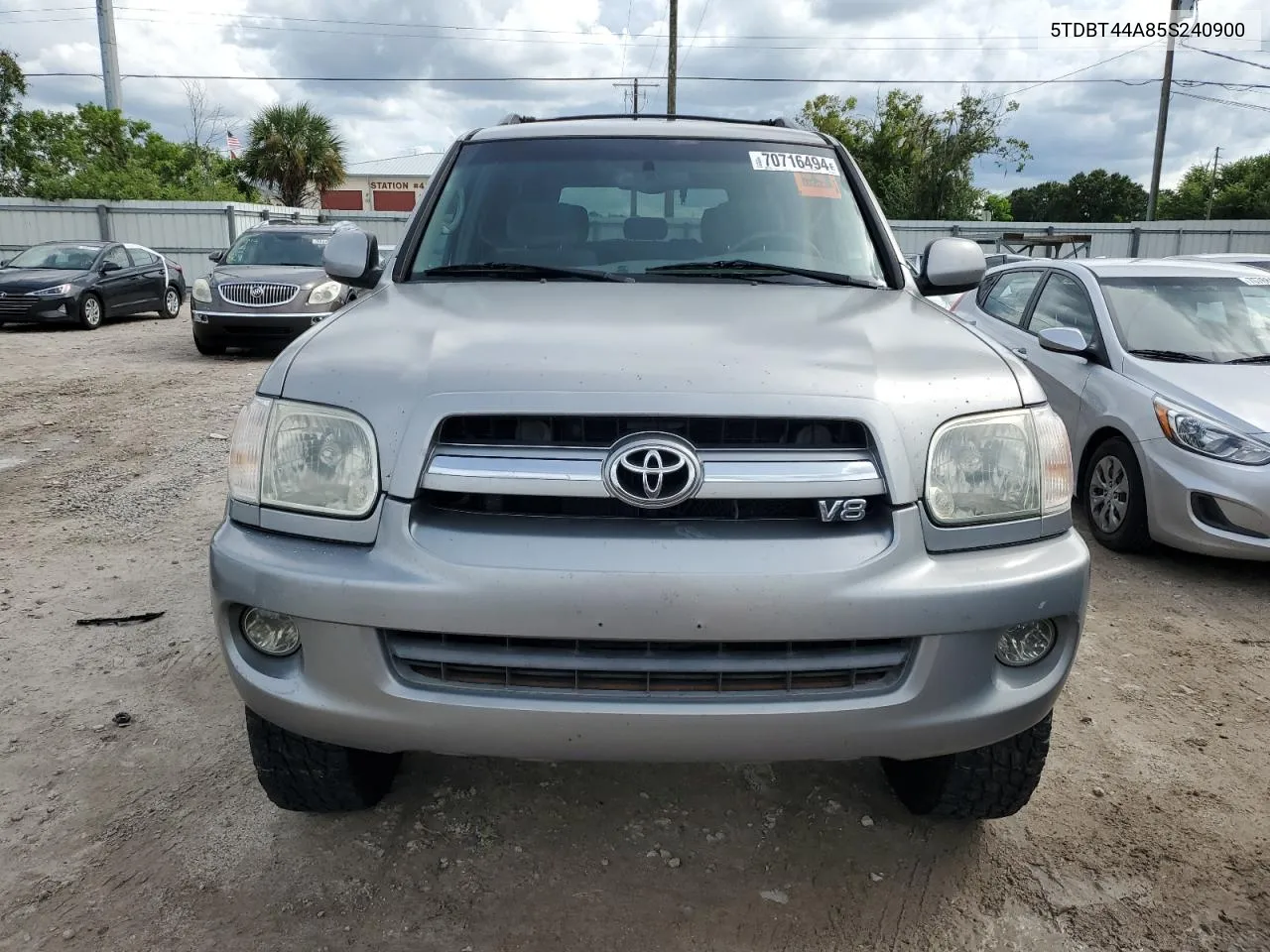 2005 Toyota Sequoia Sr5 VIN: 5TDBT44A85S240900 Lot: 70716494