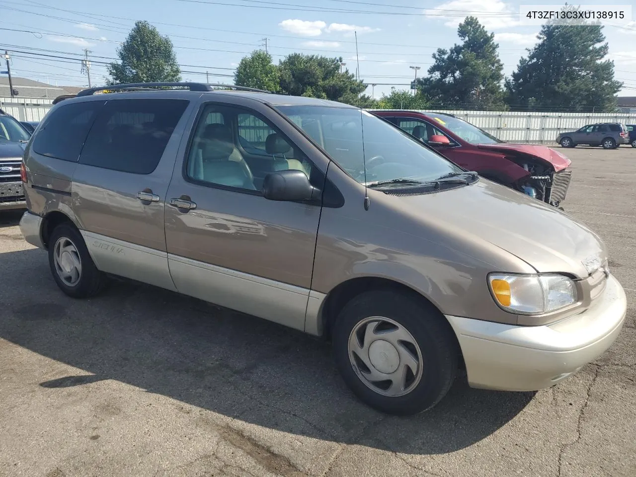 4T3ZF13C3XU138915 1999 Toyota Sienna Le