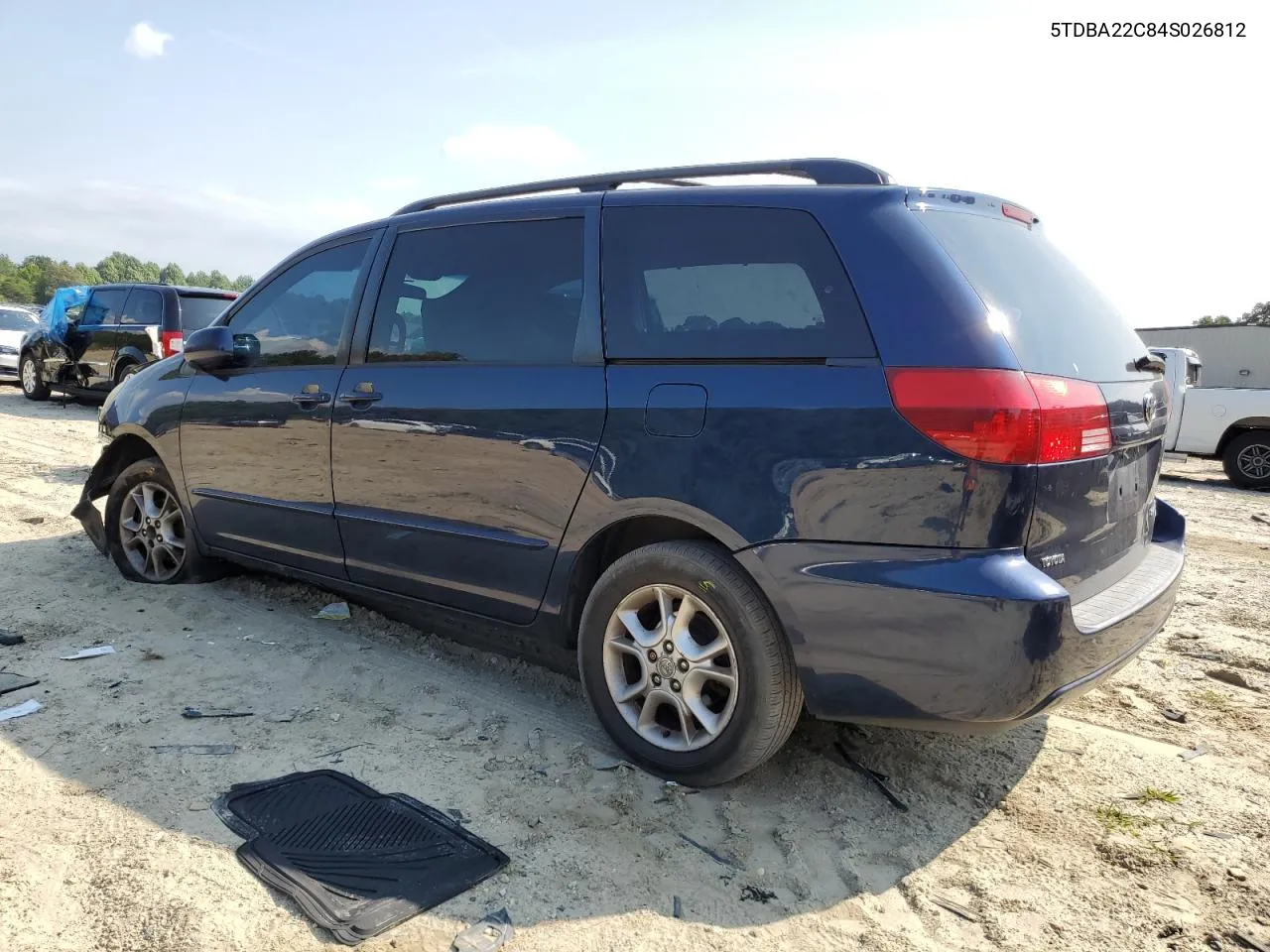 2004 Toyota Sienna Xle VIN: 5TDBA22C84S026812 Lot: 69039824