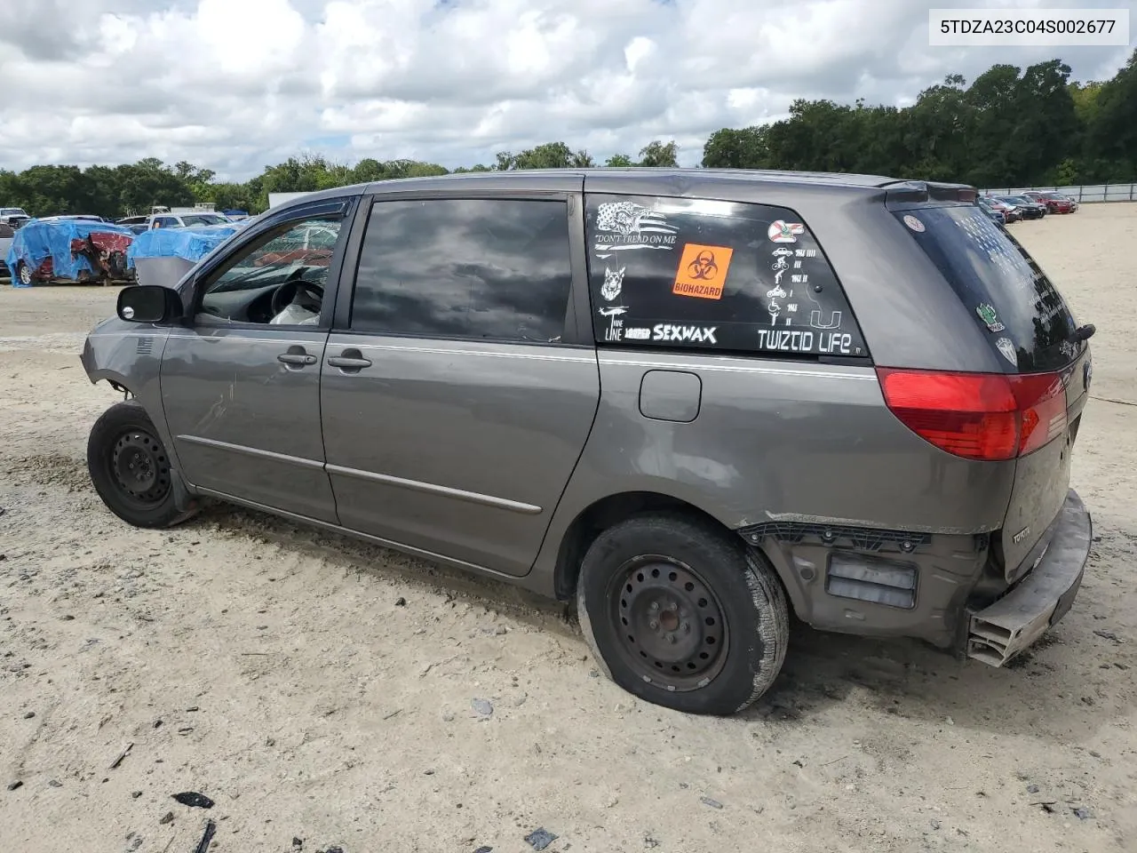 2004 Toyota Sienna Ce VIN: 5TDZA23C04S002677 Lot: 71300904