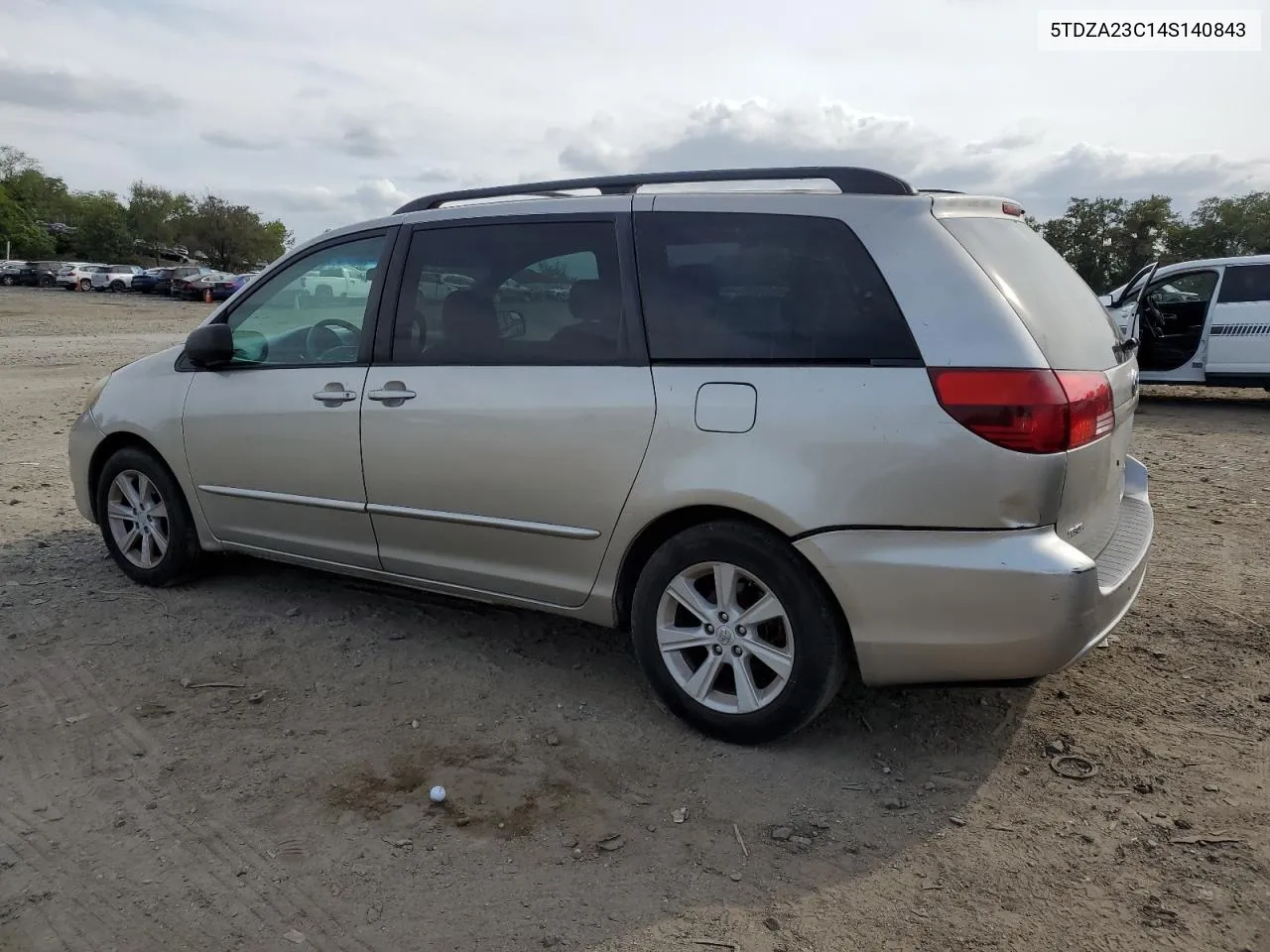 2004 Toyota Sienna Ce VIN: 5TDZA23C14S140843 Lot: 72030044