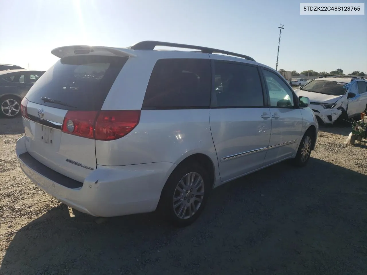 2008 Toyota Sienna Xle VIN: 5TDZK22C48S123765 Lot: 71045434