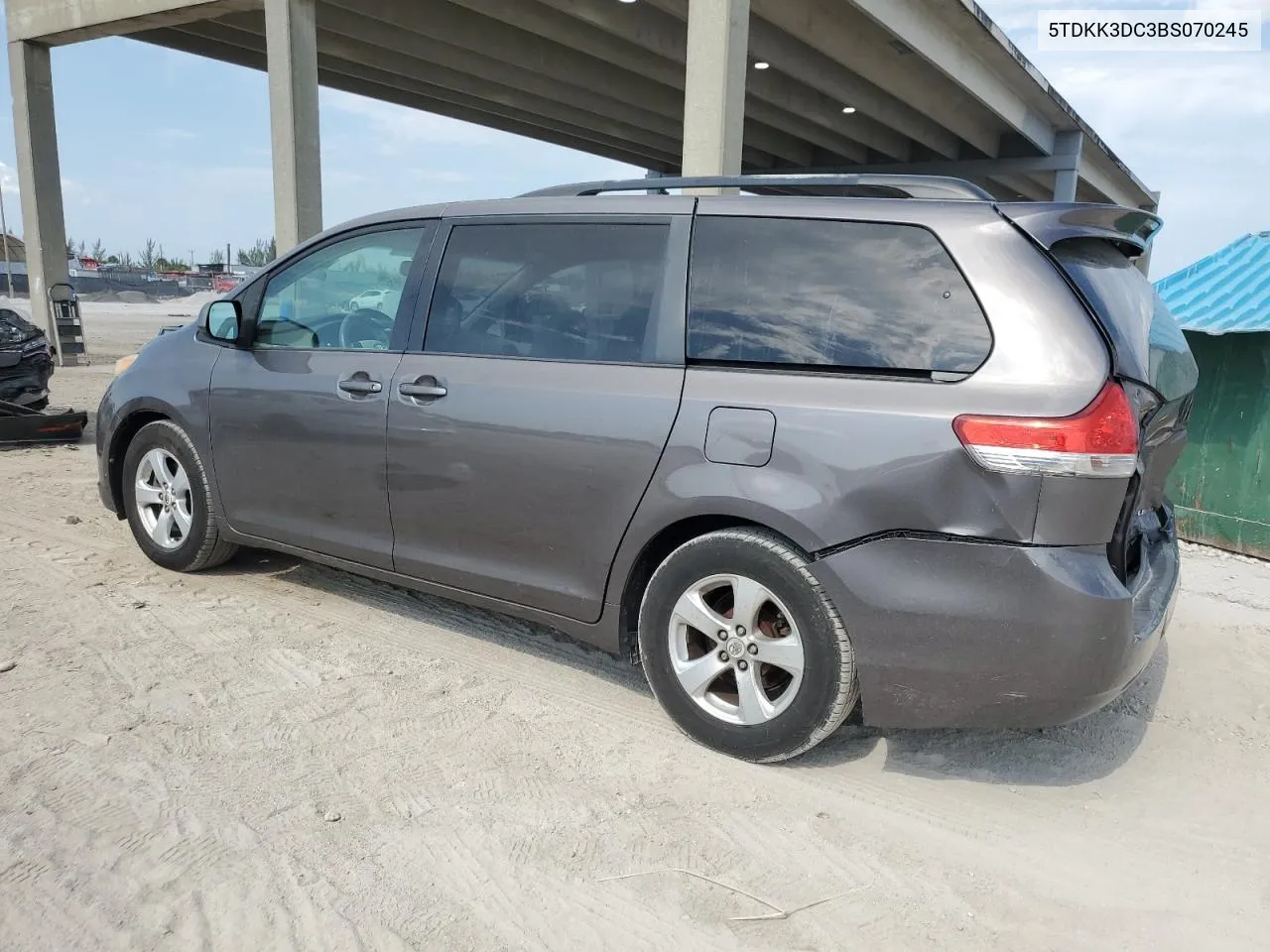 2011 Toyota Sienna Le VIN: 5TDKK3DC3BS070245 Lot: 54581144