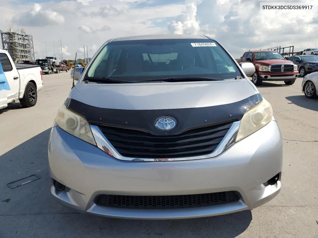 5TDKK3DC5DS369917 2013 Toyota Sienna Le