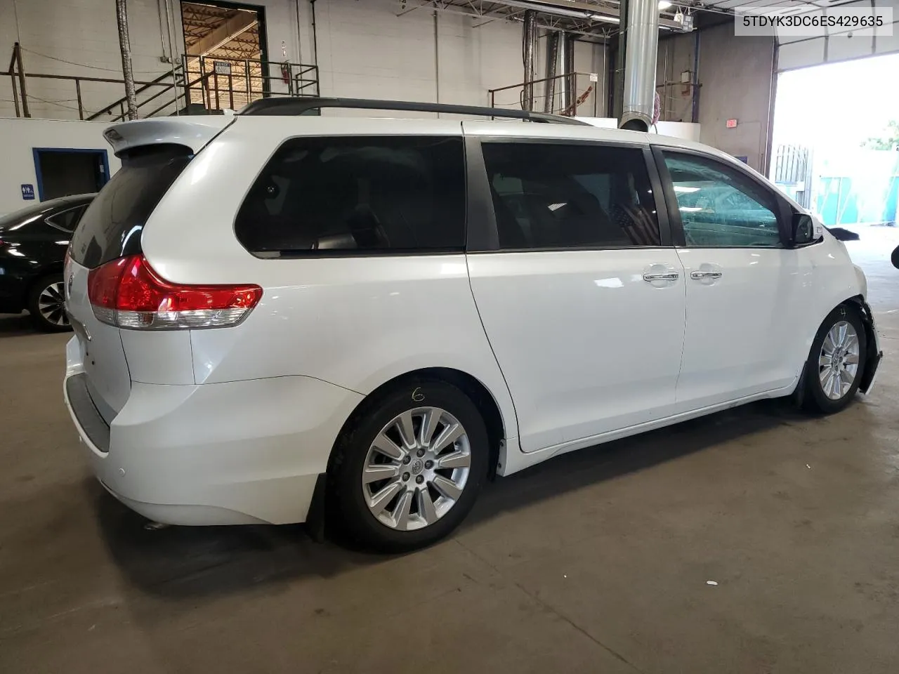 2014 Toyota Sienna Xle VIN: 5TDYK3DC6ES429635 Lot: 71353874