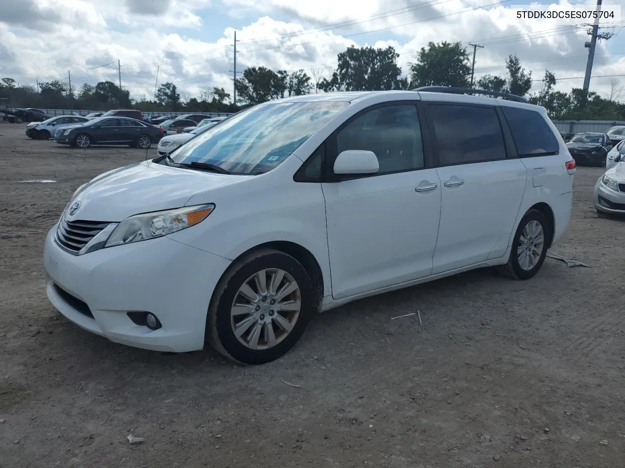 2014 Toyota Sienna Xle VIN: 5TDDK3DC5ES075704 Lot: 71423794