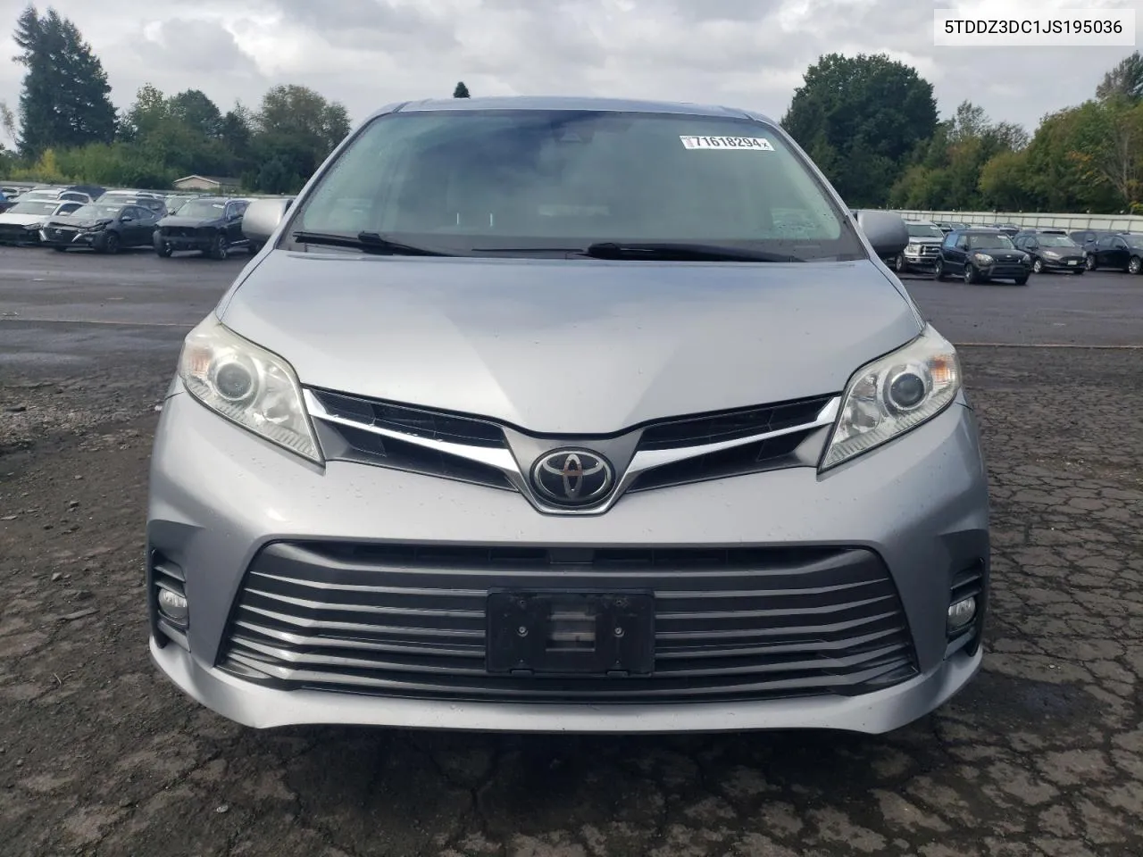 5TDDZ3DC1JS195036 2018 Toyota Sienna Xle