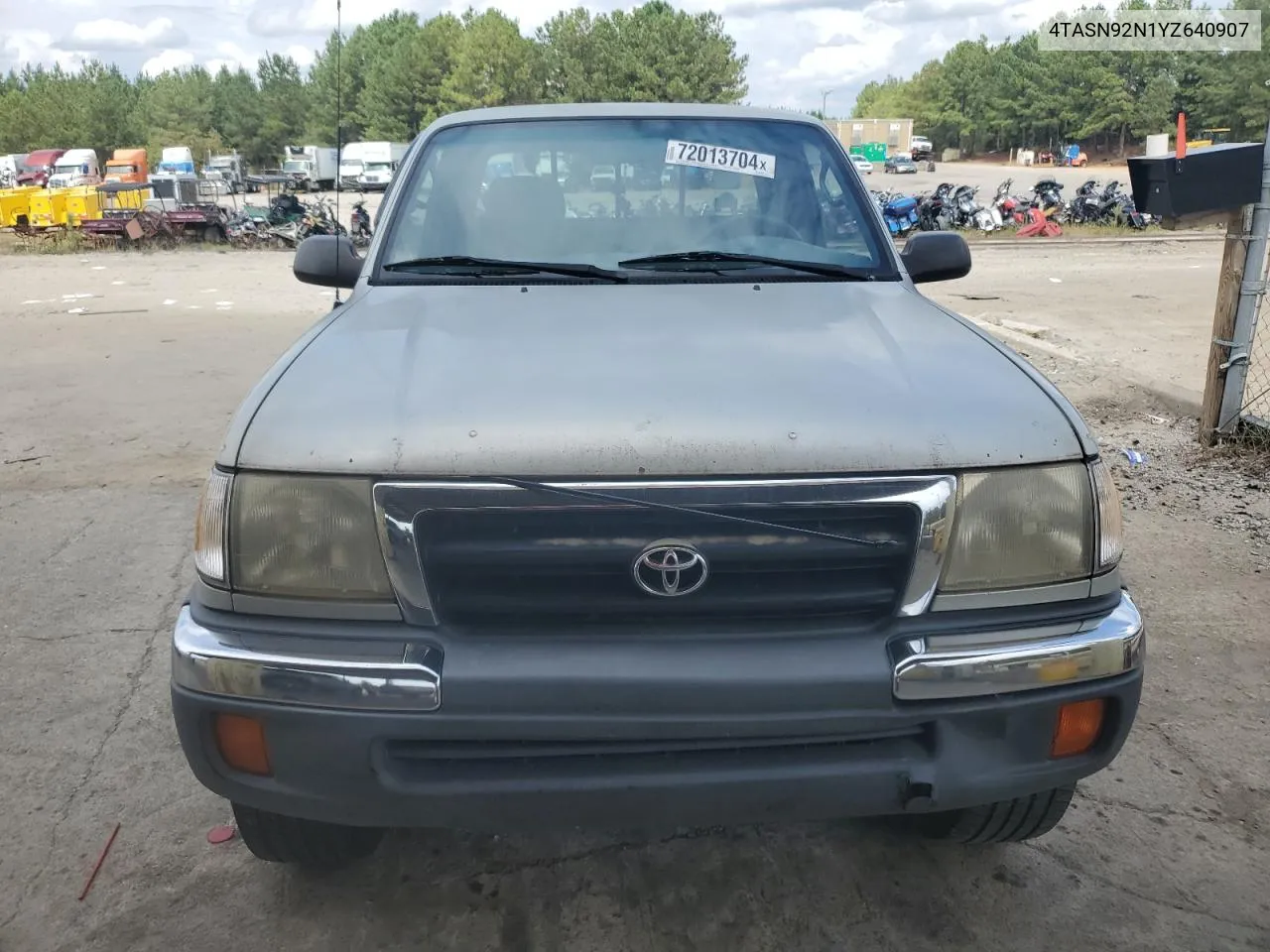 4TASN92N1YZ640907 2000 Toyota Tacoma Xtracab Prerunner