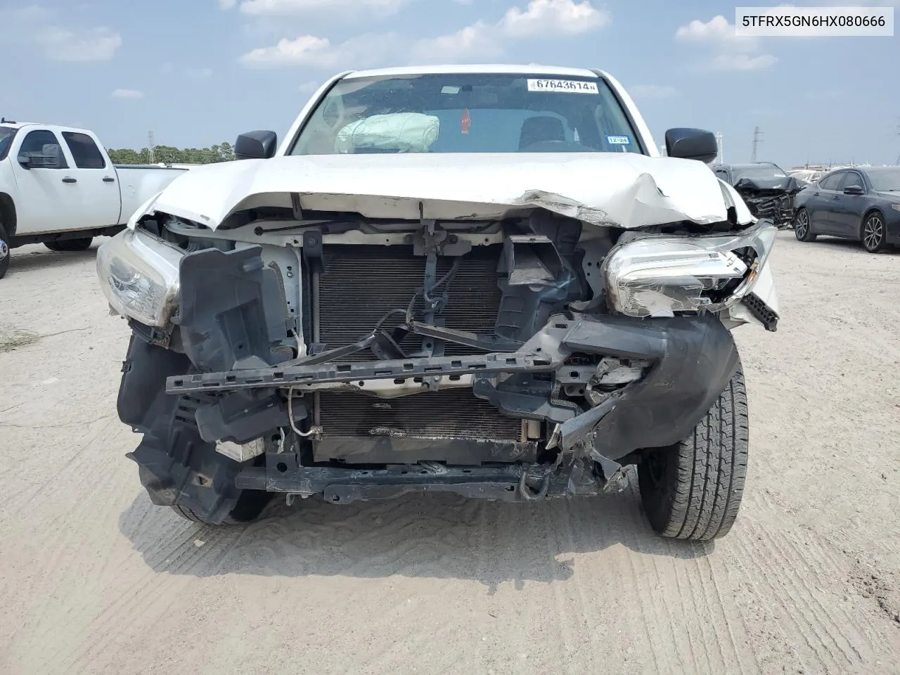 2017 Toyota Tacoma Access Cab VIN: 5TFRX5GN6HX080666 Lot: 67643614