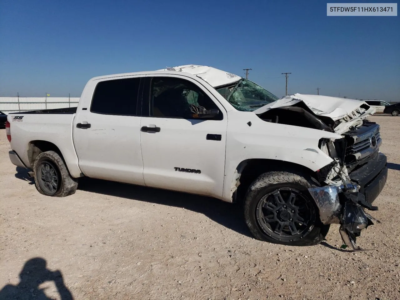 2017 Toyota Tundra Crewmax Sr5 VIN: 5TFDW5F11HX613471 Lot: 71562474