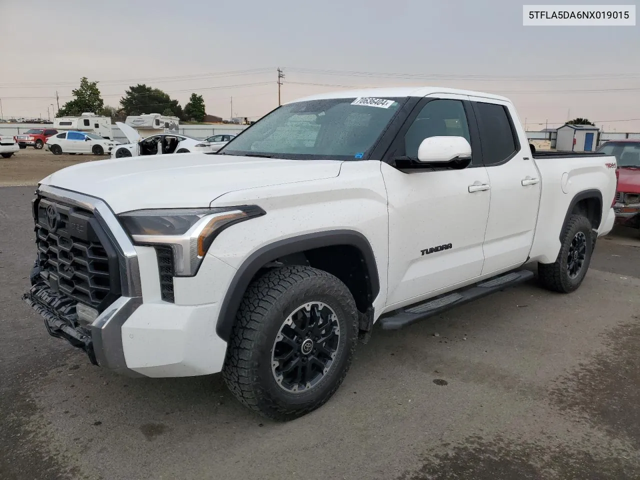 2022 Toyota Tundra Double Cab Sr VIN: 5TFLA5DA6NX019015 Lot: 70636404