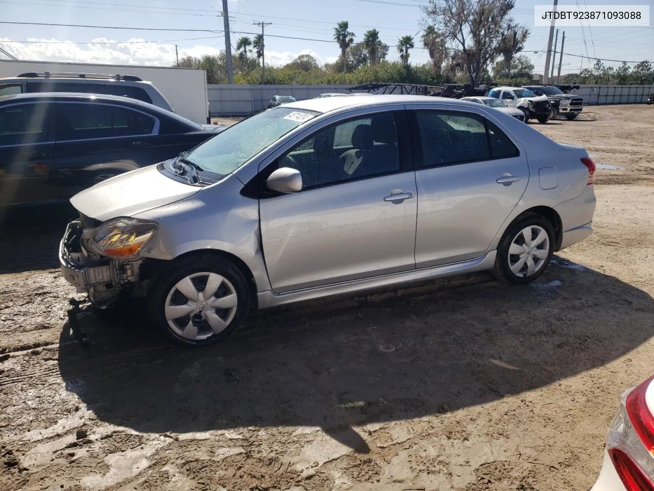 2007 Toyota Yaris VIN: JTDBT923871093088 Lot: 40714084