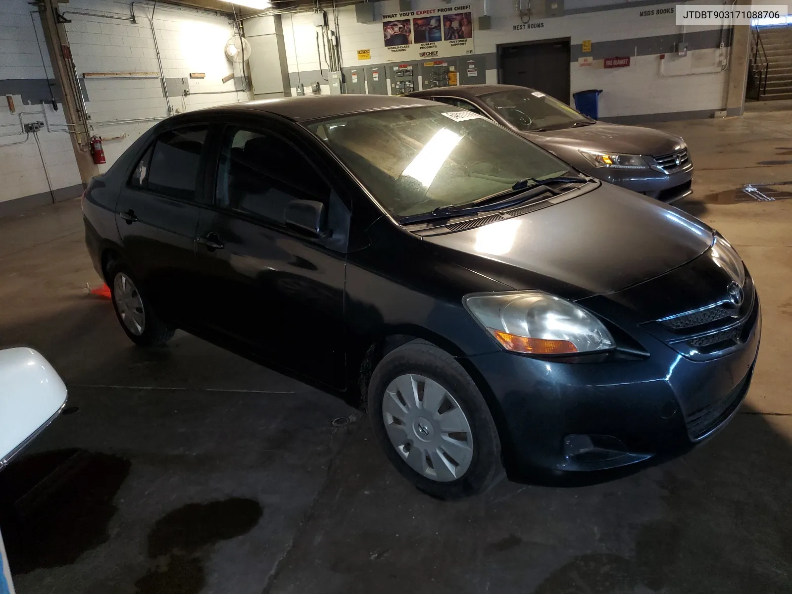 JTDBT903171088706 2007 Toyota Yaris