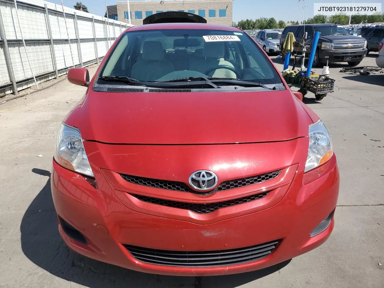 2008 Toyota Yaris VIN: JTDBT923181279704 Lot: 70816884