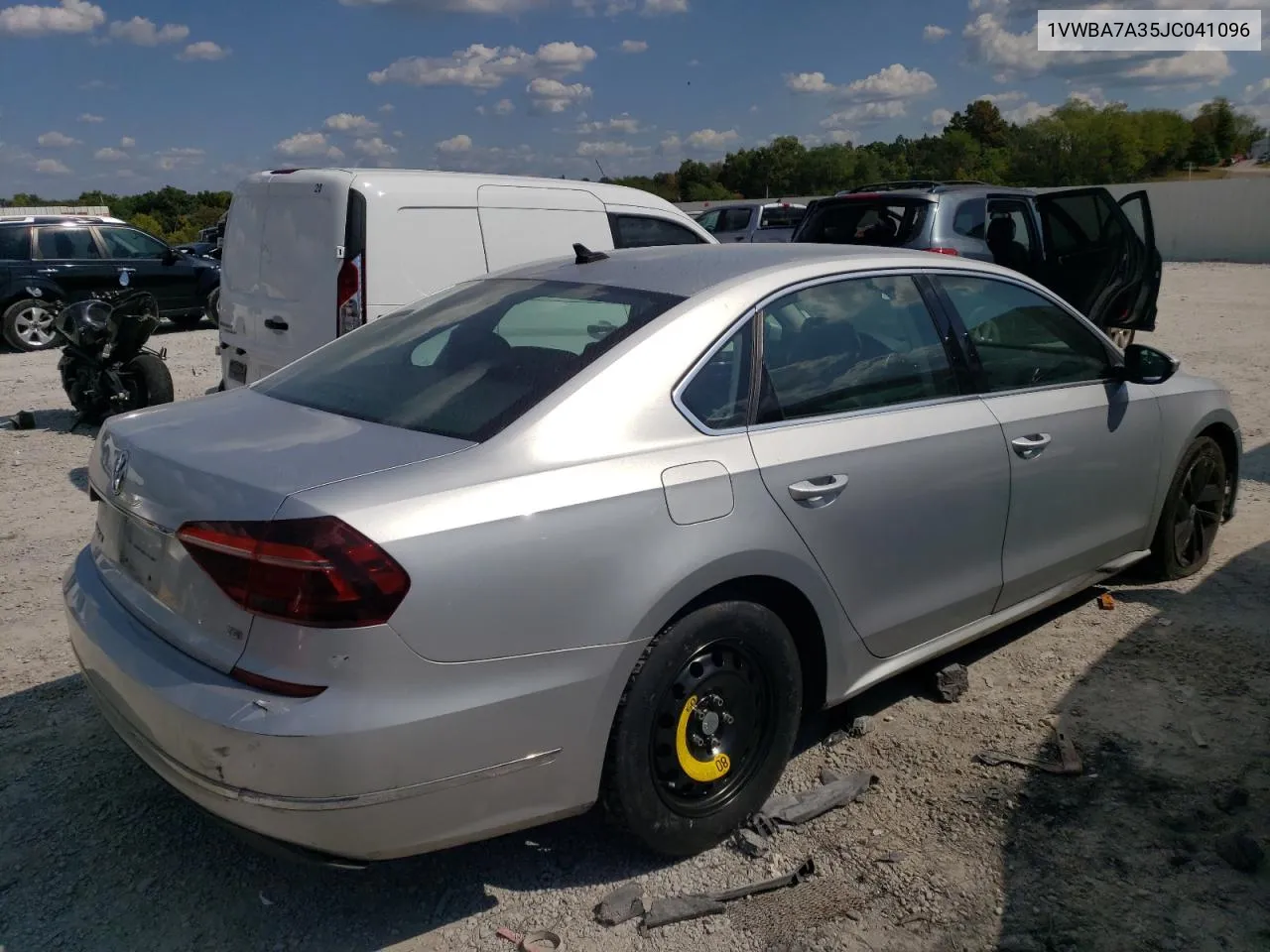 1VWBA7A35JC041096 2018 Volkswagen Passat Se