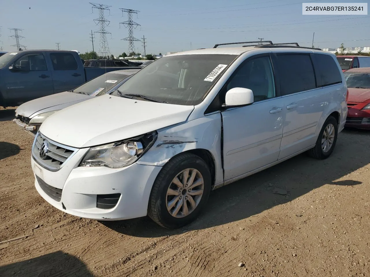 2014 Volkswagen Routan Se VIN: 2C4RVABG7ER135241 Lot: 71055144