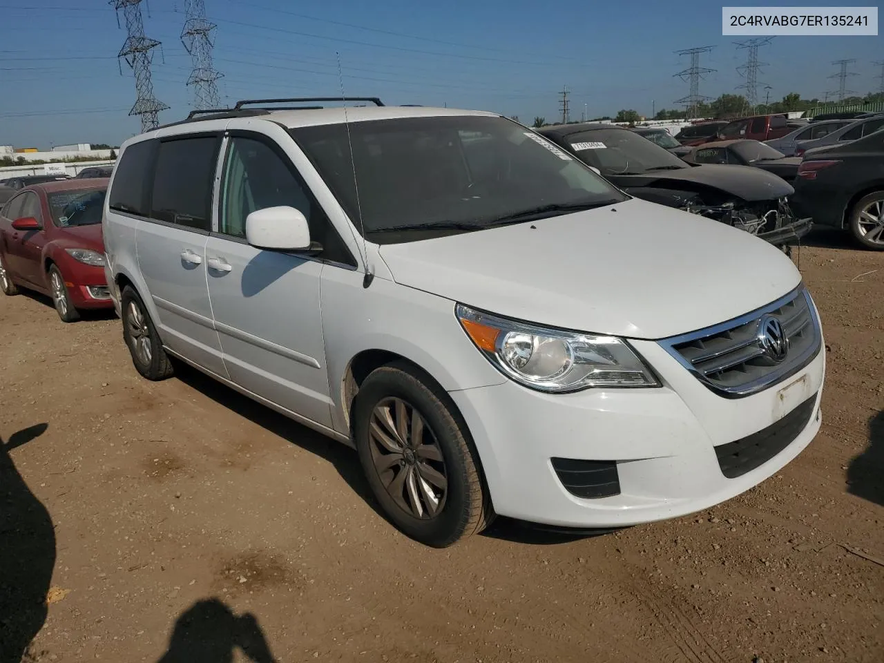 2014 Volkswagen Routan Se VIN: 2C4RVABG7ER135241 Lot: 71055144