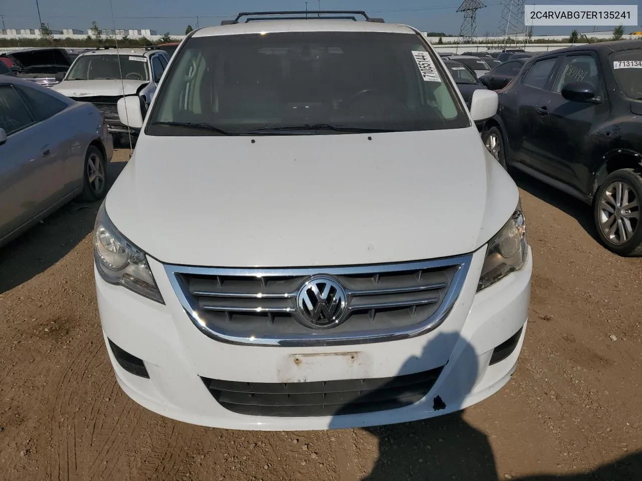 2014 Volkswagen Routan Se VIN: 2C4RVABG7ER135241 Lot: 71055144