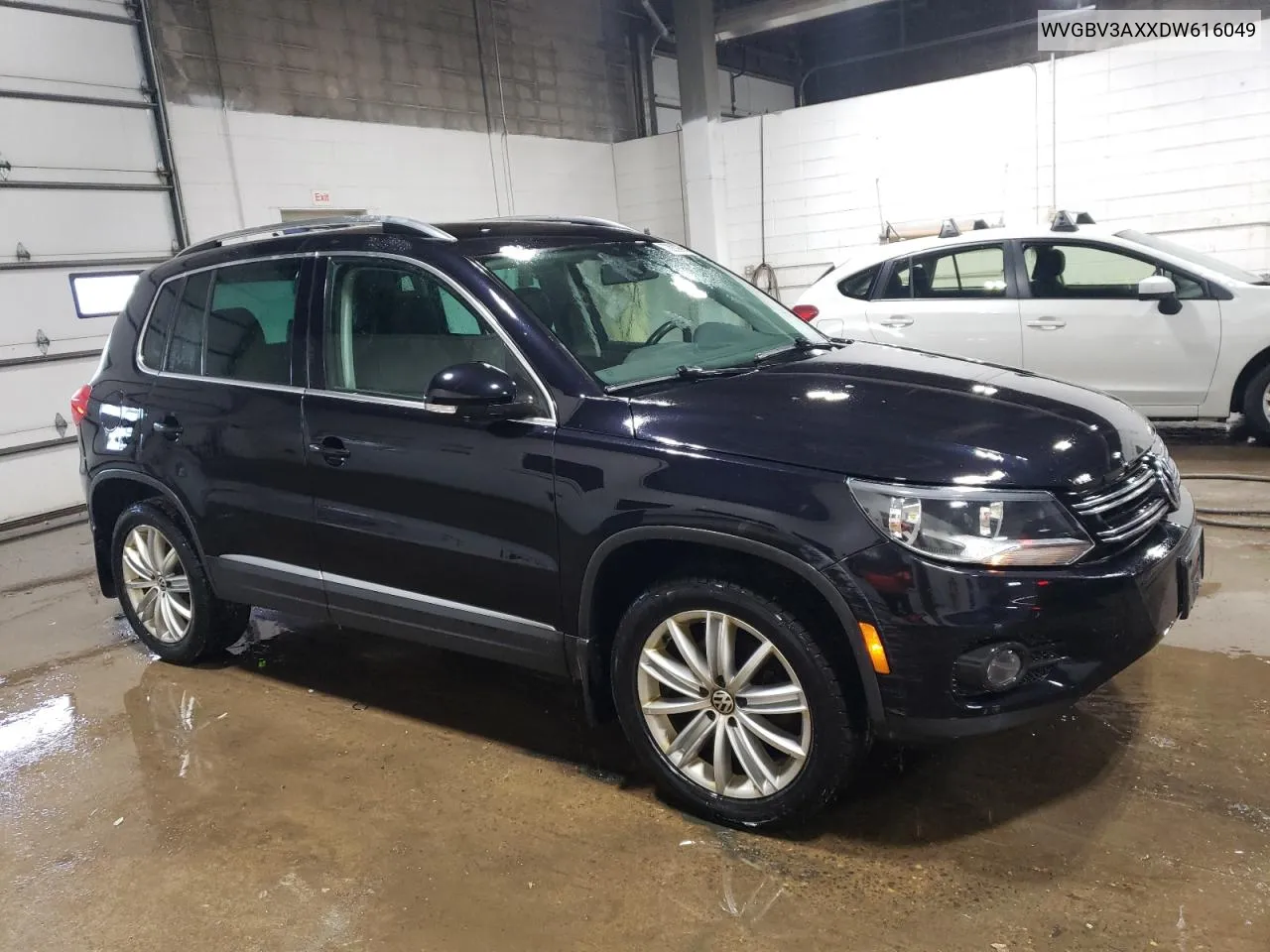 2013 Volkswagen Tiguan S VIN: WVGBV3AXXDW616049 Lot: 72039044