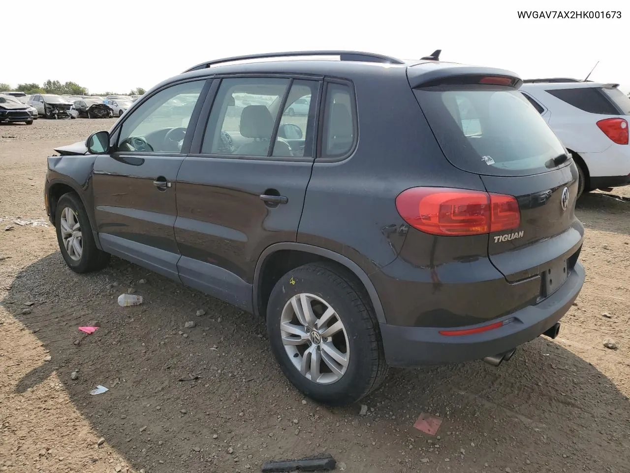 WVGAV7AX2HK001673 2017 Volkswagen Tiguan S