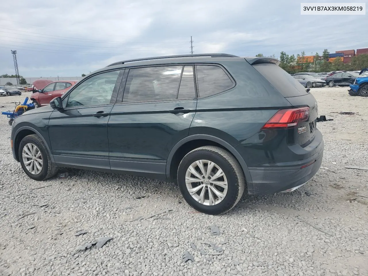 3VV1B7AX3KM058219 2019 Volkswagen Tiguan S