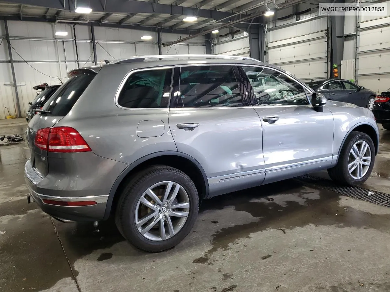 2016 Volkswagen Touareg Sport VIN: WVGEF9BP9GD012858 Lot: 69664914