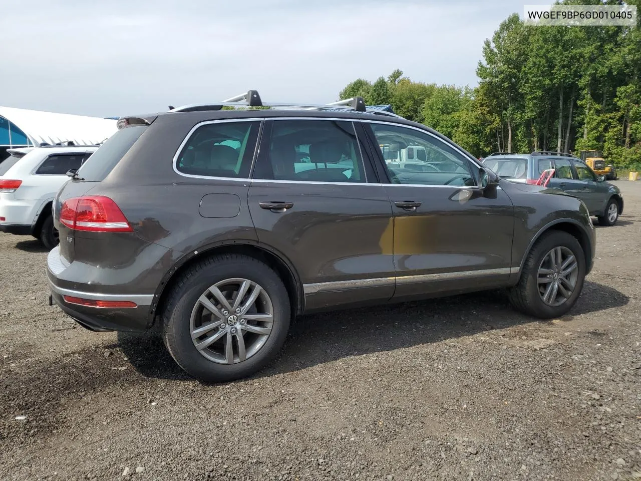 WVGEF9BP6GD010405 2016 Volkswagen Touareg Sport