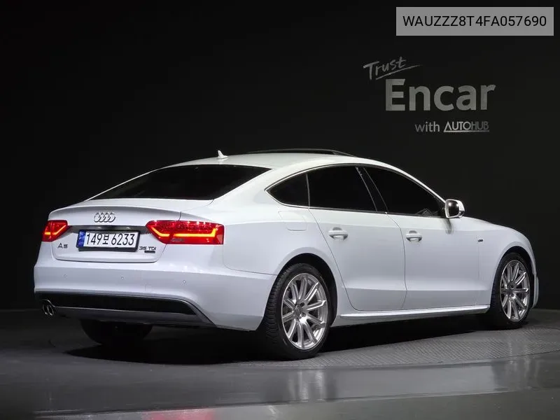 WAUZZZ8T4FA057690 Audi A5 35 Tdi Quattro Dynamic Sportback 8Ta