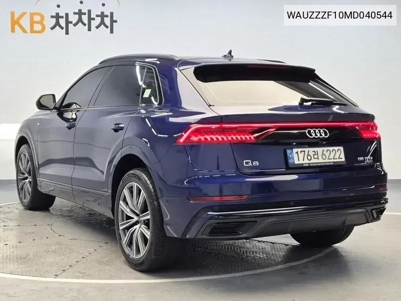 Audi Q8 (4M) 55 Tfsi Quattro Premium VIN: WAUZZZF10MD040544 Lot: 38133901