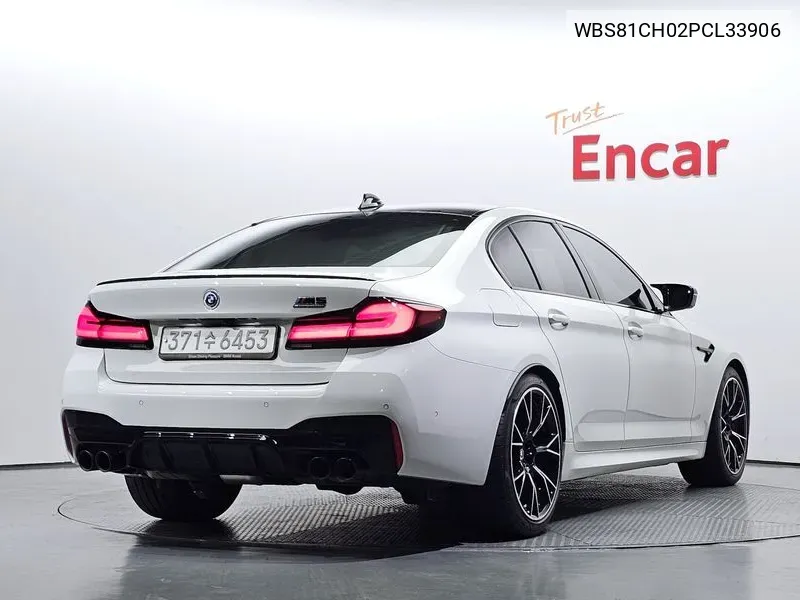 BMW M5 (F90) M5 Sedan Competition VIN: WBS81CH02PCL33906 Lot: 38140415