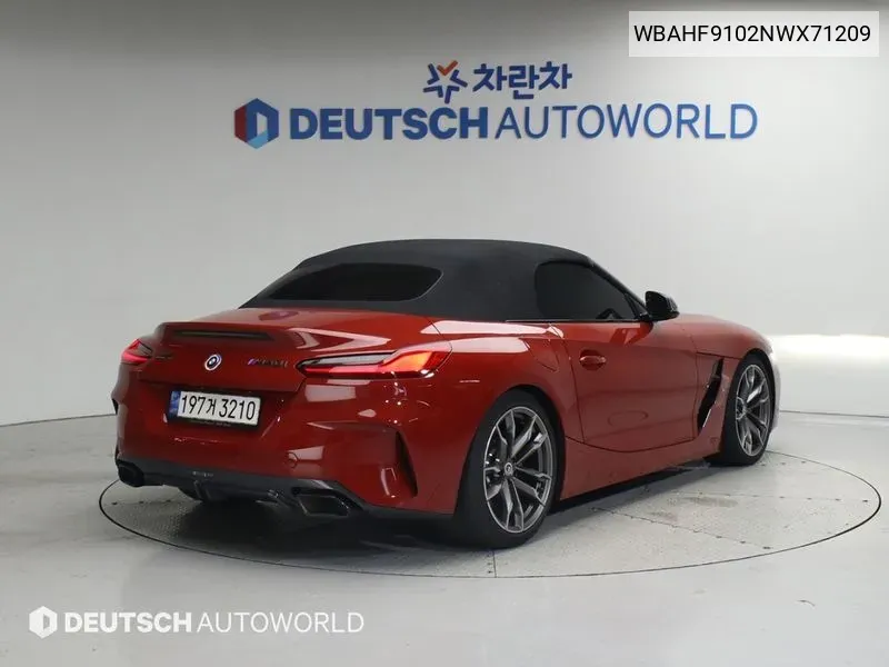 BMW Z4 (G29) M40I VIN: WBAHF9102NWX71209 Lot: 38191895