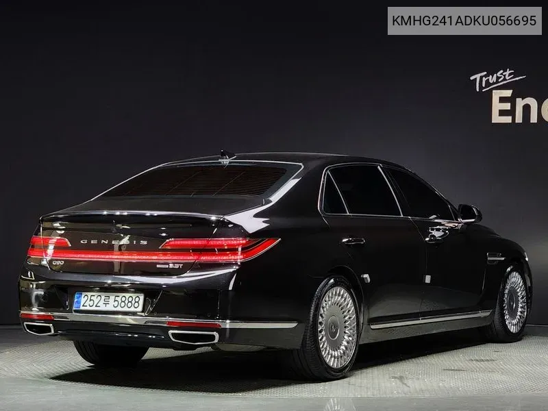 KMHG241ADKU056695 Genesis G90 3.3 T Awd Premium Luxury