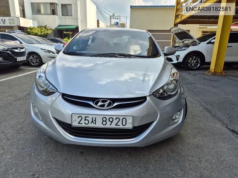 Hyundai Avante Md M16 Gdi Luxury VIN: ENCAR38182581 Lot: 38182581