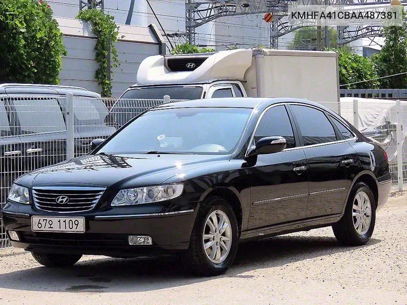 KMHFA41CBAA487381 Hyundai Grandeur New Luxury Q240 Basic Model