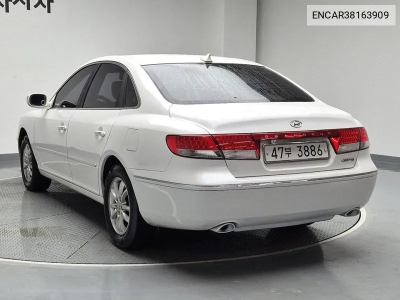 Hyundai Grandeur New Luxury Lpi Q270 Model VIN: ENCAR38163909 Lot: 38163909