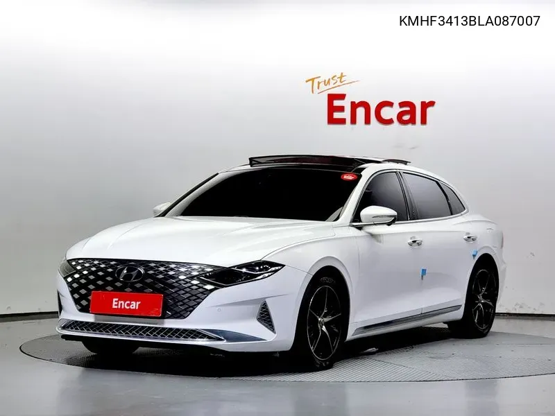 Hyundai The New Grandeur Ig Hybrid Calligraphy VIN: KMHF3413BLA087007 Lot: 38192876