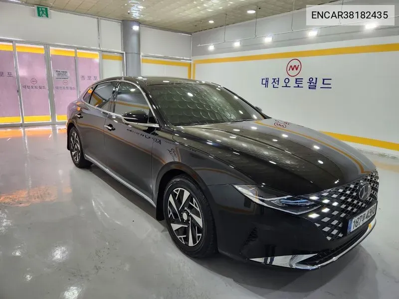 Hyundai The New Grandeur Ig Hybrid Exclusive VIN: ENCAR38182435 Lot: 38182435