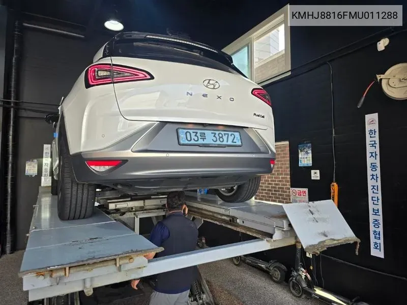 Hyundai Nexo Premium VIN: KMHJ8816FMU011288 Lot: 38176474