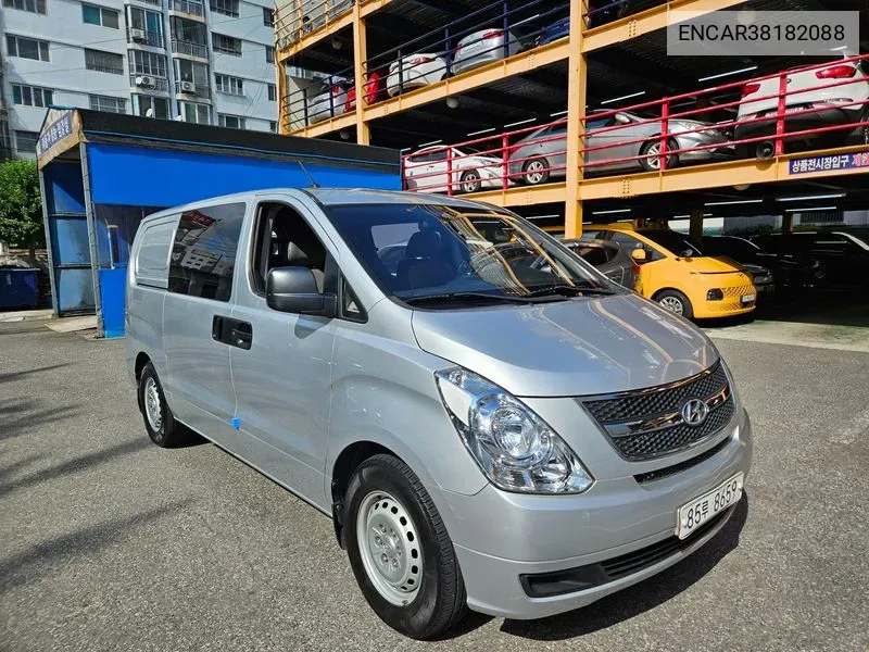 Hyundai Grand Starex 5-Seater Van Cvx Value VIN: ENCAR38182088 Lot: 38182088