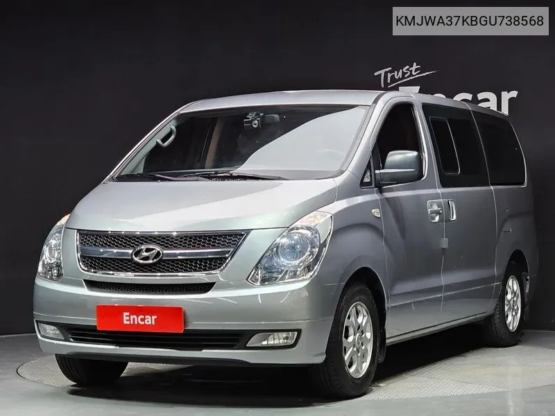 Hyundai Grand Starex 4Wd 12-Seater Wagon Cvx Luxury VIN: KMJWA37KBGU738568 Lot: 38171666