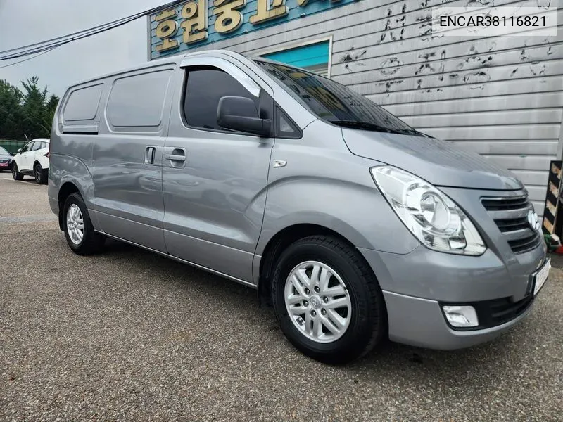 Hyundai Grand Starex 3-Seater Van Modern VIN: ENCAR38116821 Lot: 38116821